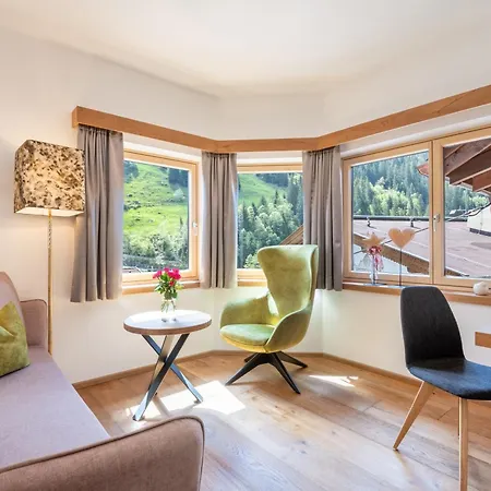 Jaeger 3sterne Superior Otel 3*