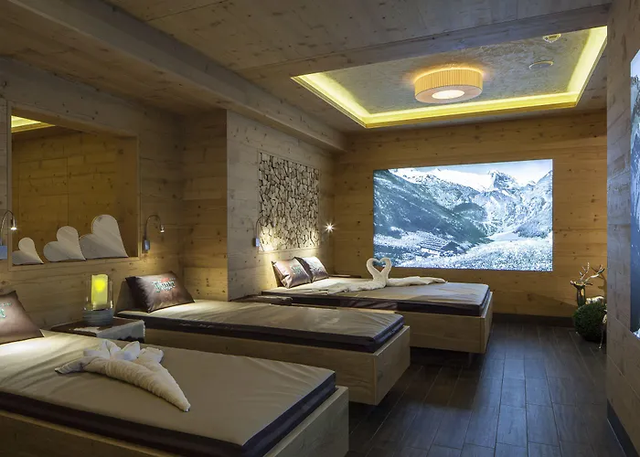 Jaeger Szálloda Tux