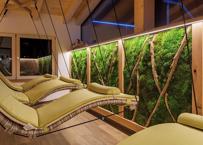 Jaeger Szálloda Tux